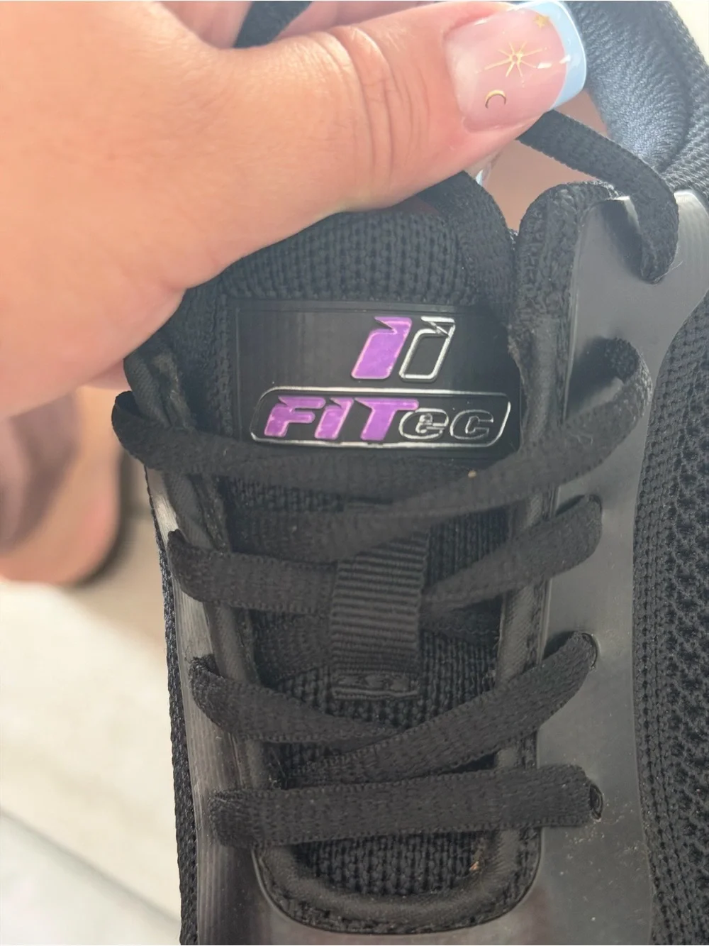 Women's Breathable Black Athletic Lace-Up Sneakers